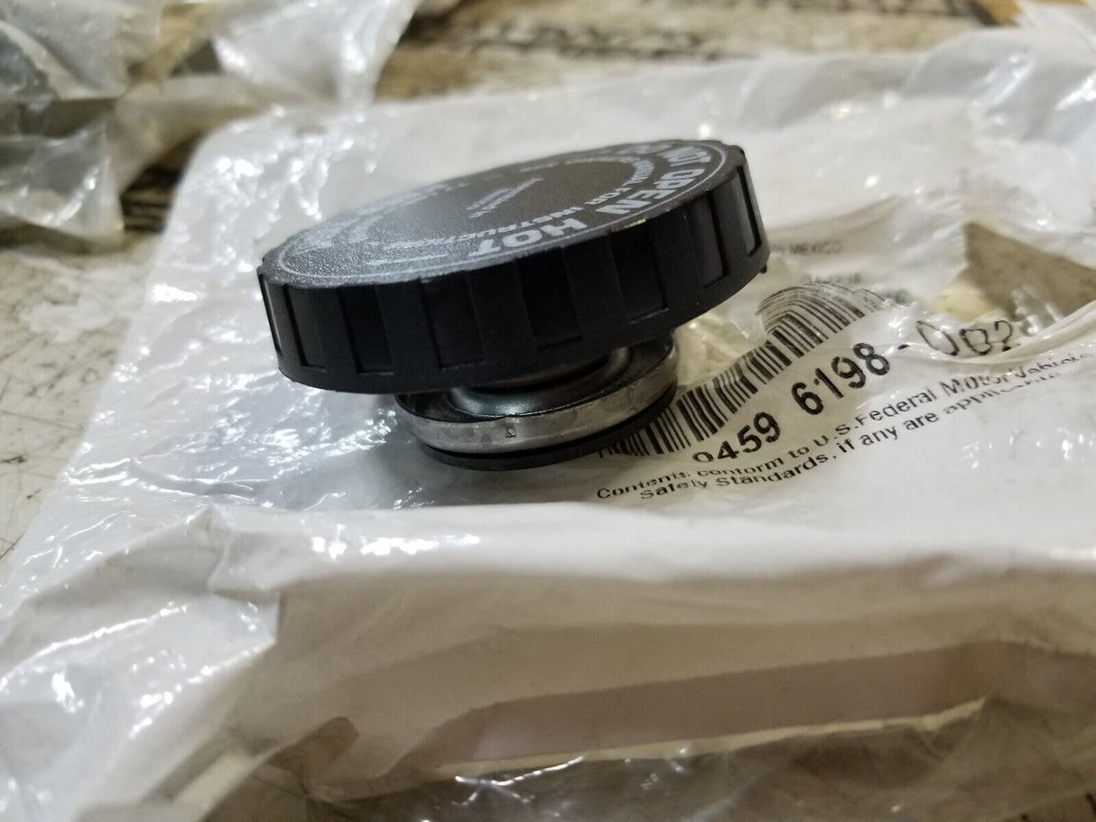 MOPAR 04596198 RADIATOR CAP