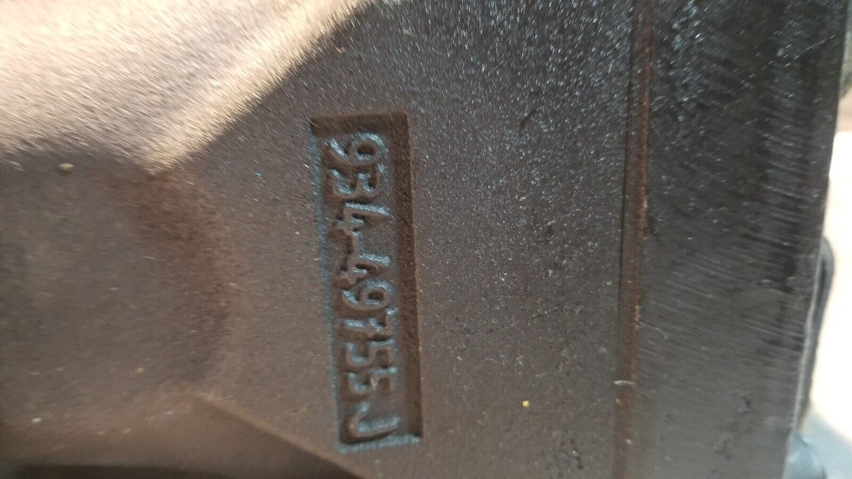 024-02154-0 PARKER DENISON M4D 138 3N00 B102 Medium Duty Vane Motor