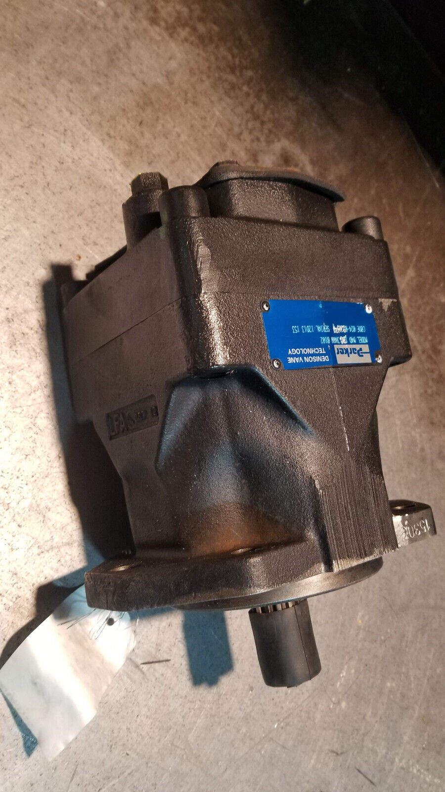 024-02154-0 PARKER DENISON M4D 138 3N00 B102 Medium Duty Vane Motor