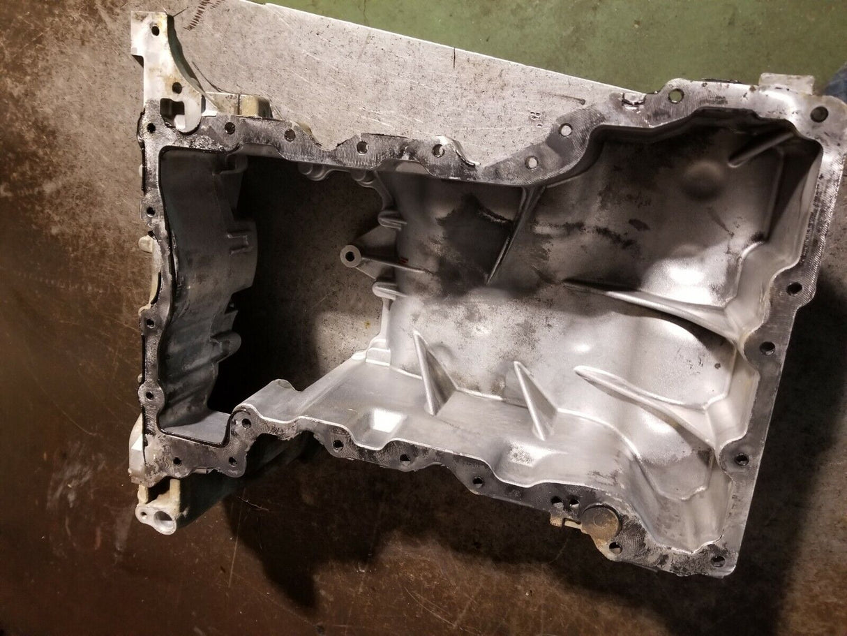 68229372AA OIL PAN 3.0L ECODIESEL 68229372AA