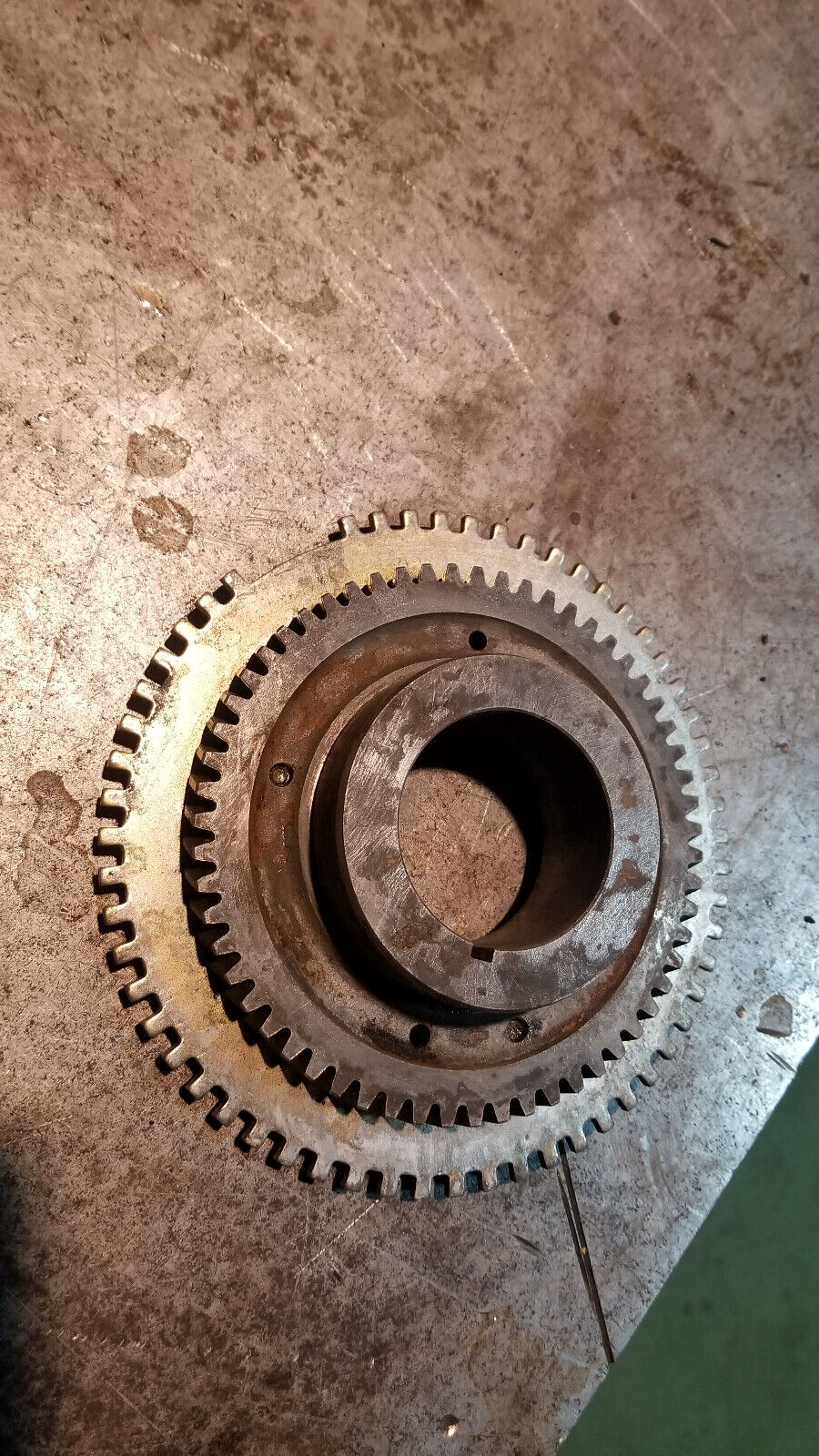 01-05 2001-2005 LLY LB7 OIL PUMP GEAR TIMING GEAR 97226119 97225894 ref bare