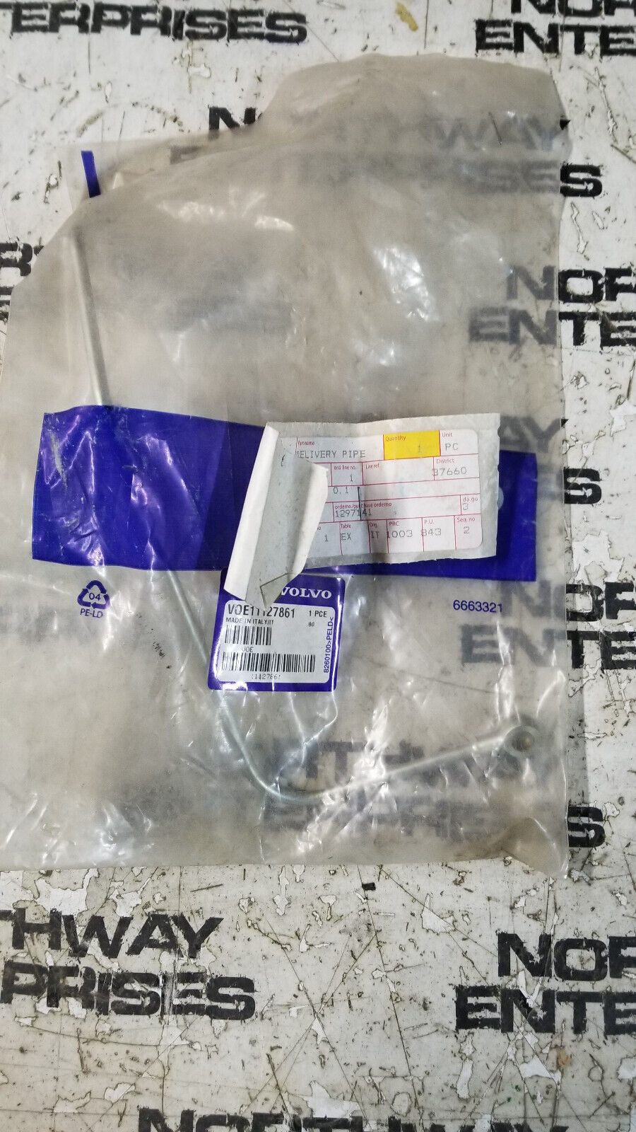 11127861 VOE11127861 VOLVO OIL DELIVERY PIPE