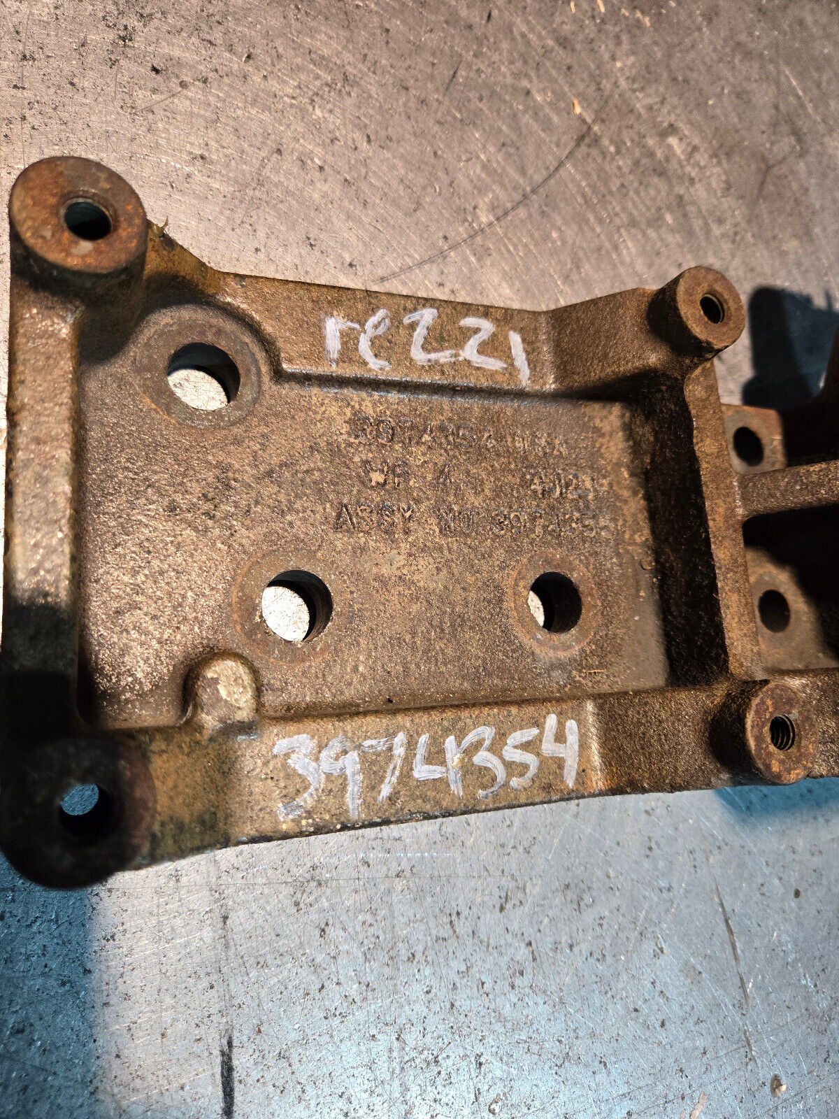 03-07 Dodge Ram Cummins 5.9L Engine Bracket 3974354 Ac compressor bracket re221