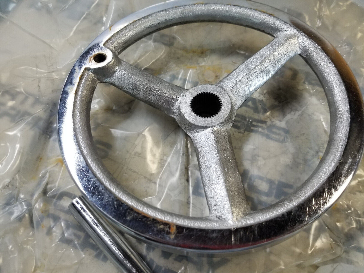 B10-12-049 HAND WHEEL