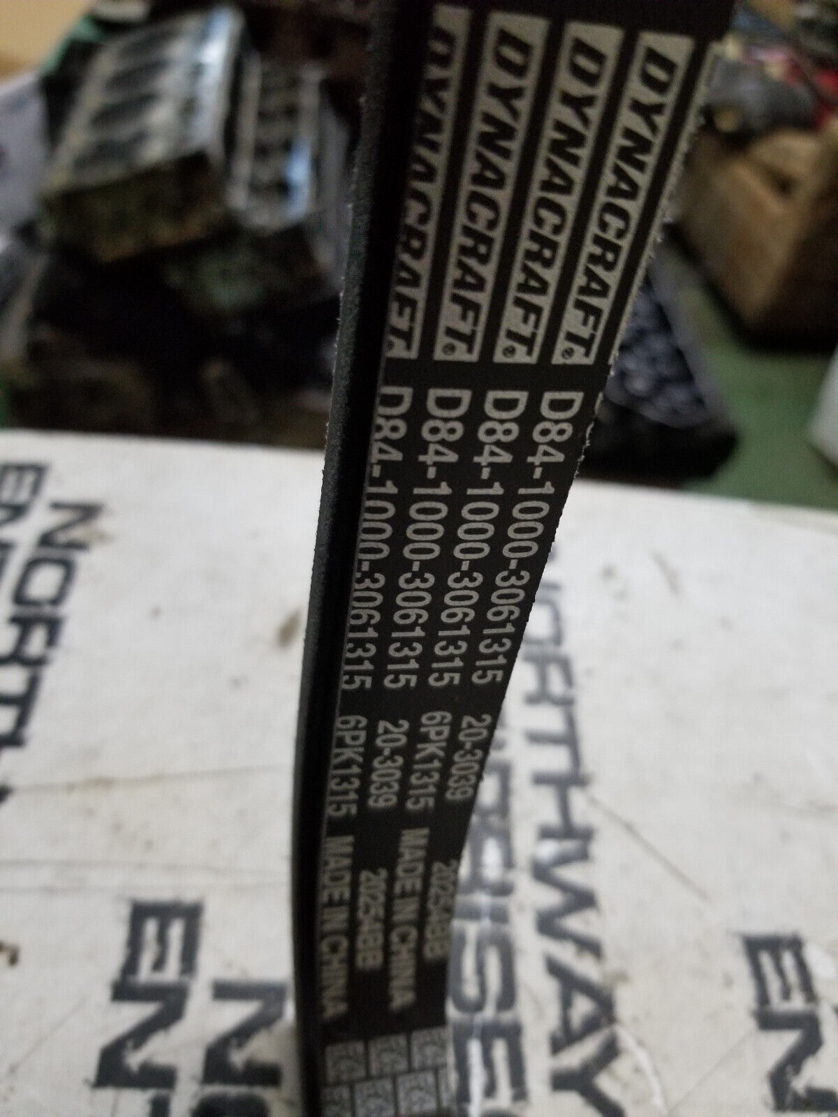 PACCAR Serpentine Belt D84-1000-3061315