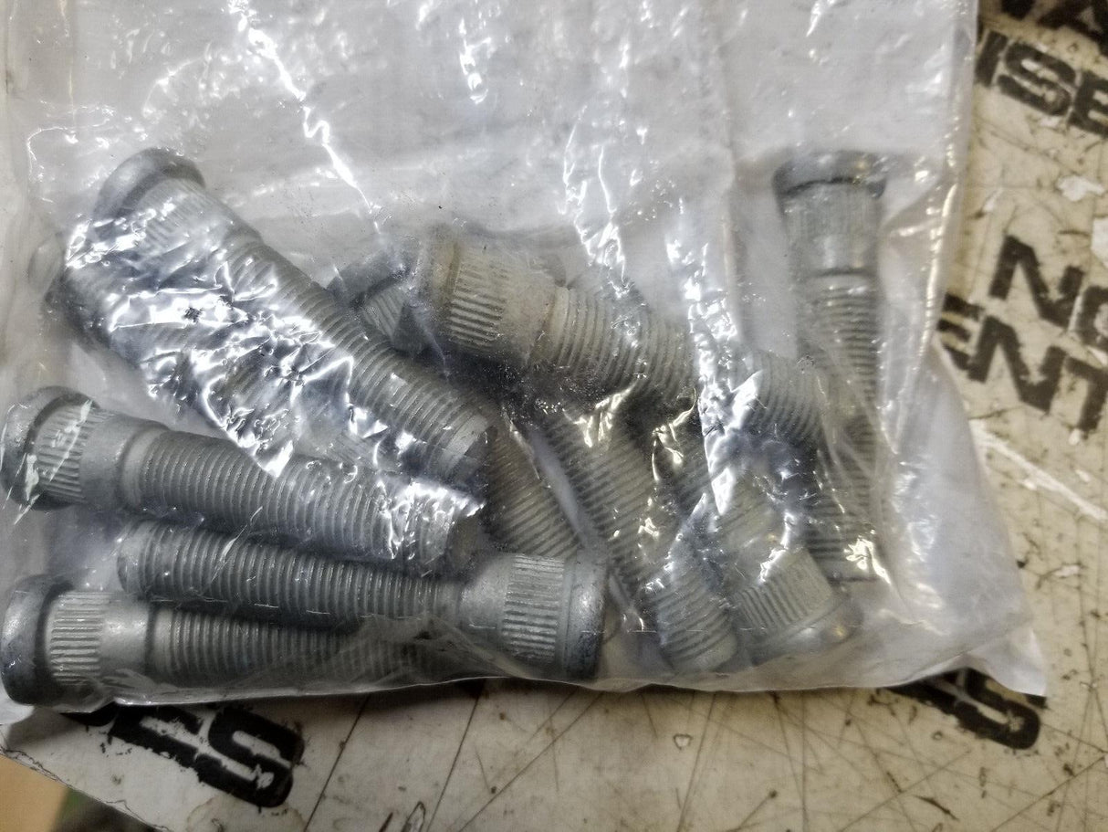 MOPAR CSZM-Y261-AA CSZMY261AA (1 bag of 10 studs)
