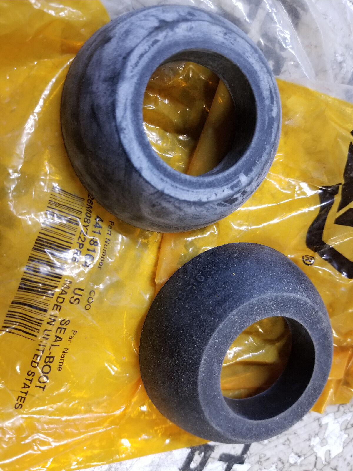 LOT OF 2PC - 441-8164 CATERPILLAR STEERING BOOT SEAL 4418164