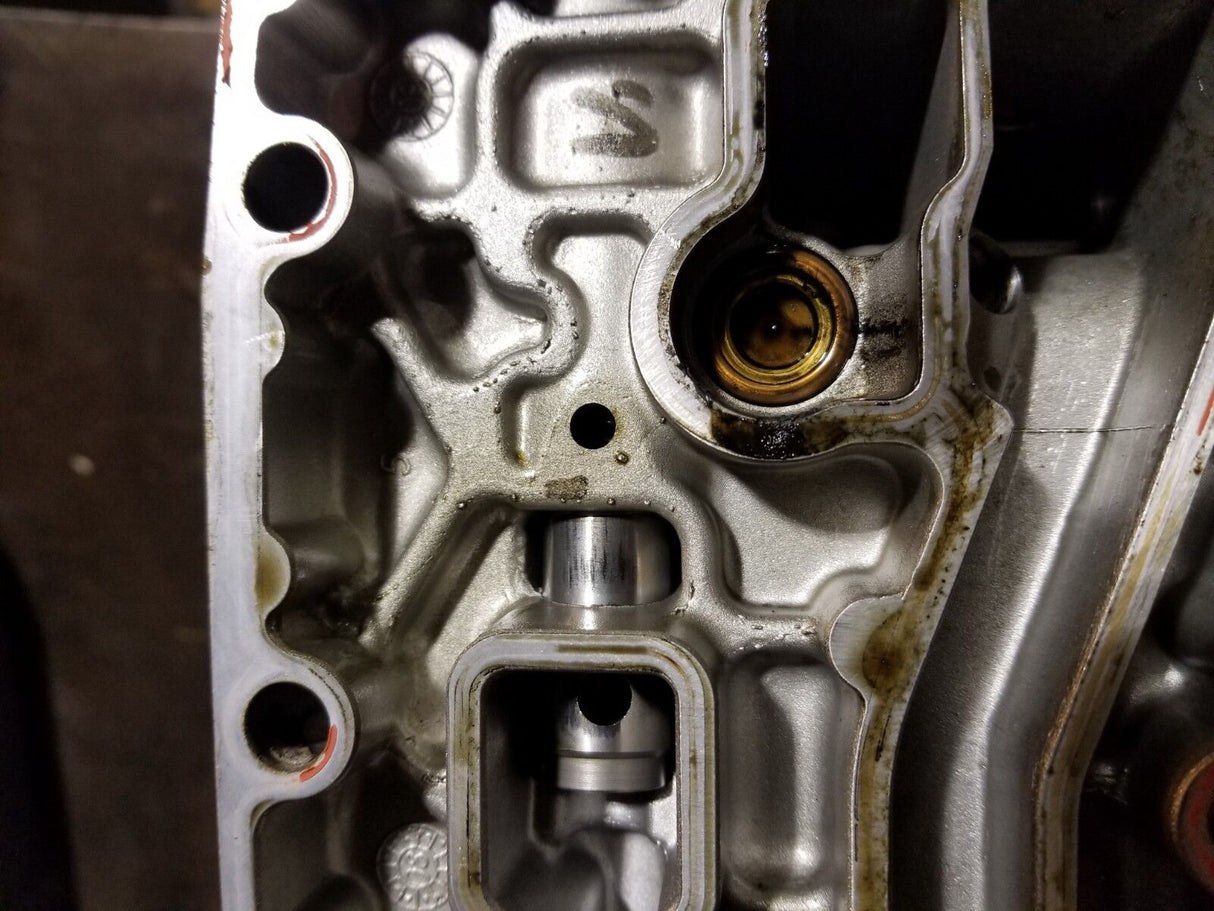 CUMMINS 6.7L 6.7 OIL FILTER HOUSING OIL COOLER ADAPTER 3981512 3970201