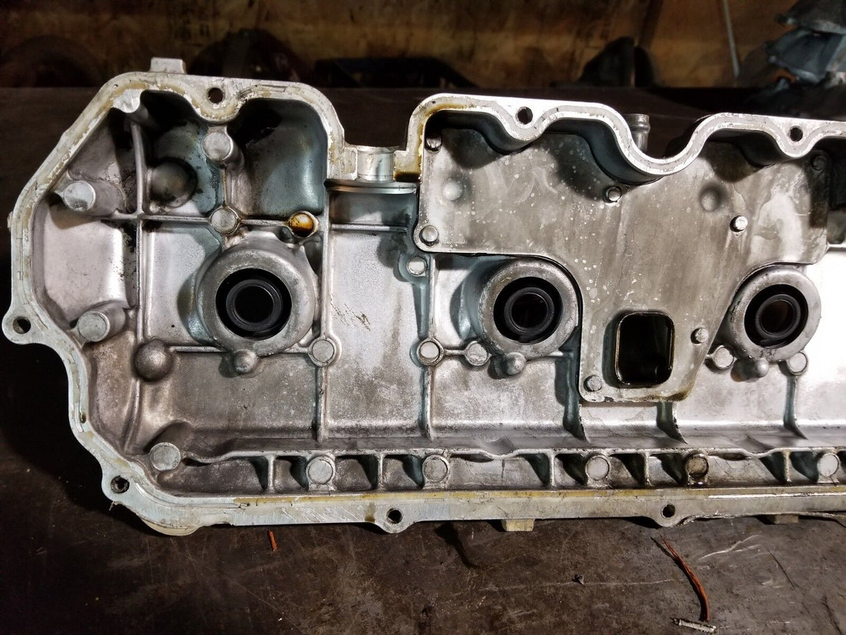 LB7 01 02 03 04 Duramax Diesel UPPER Valve Cover 97223559 REF818