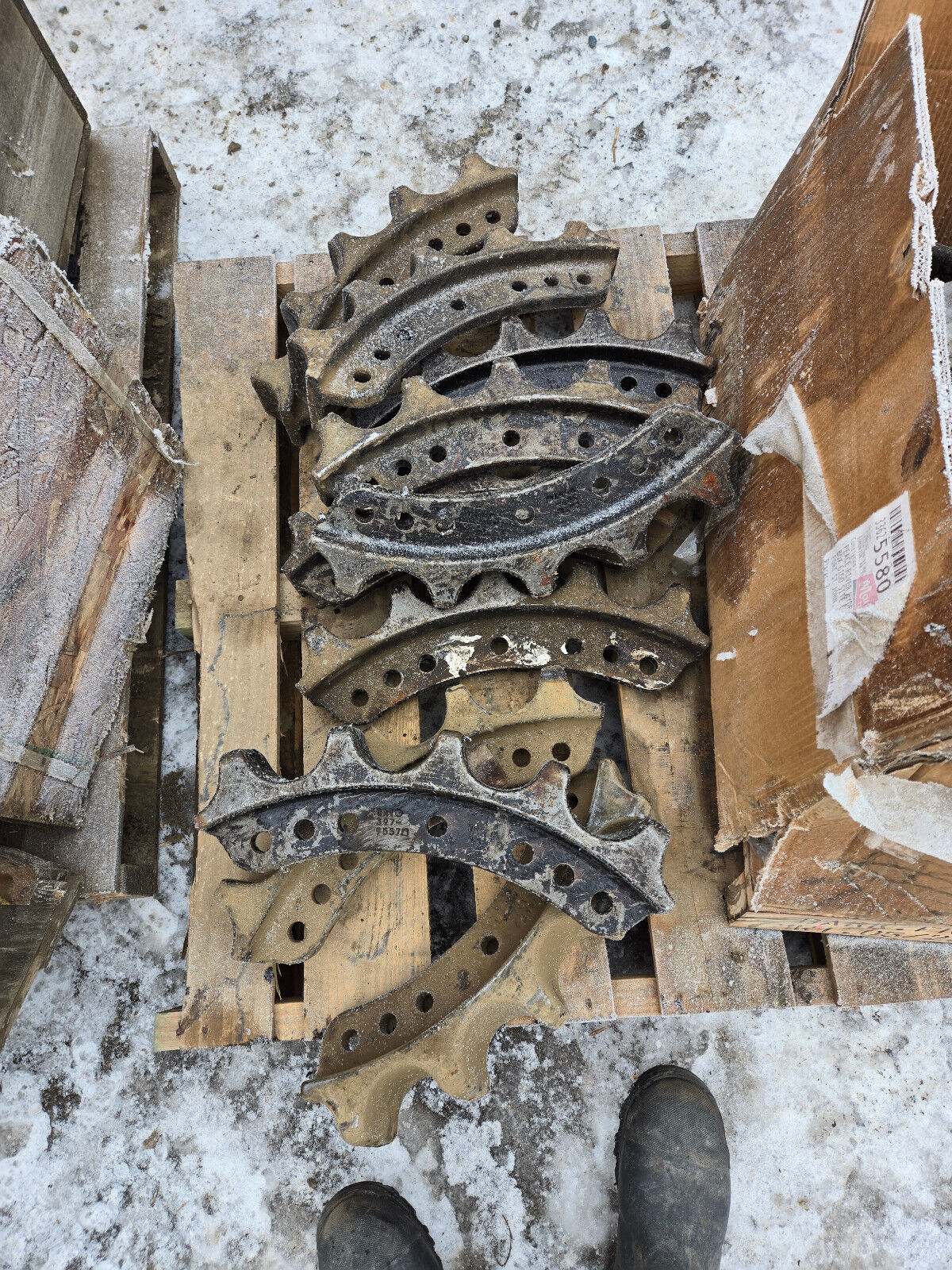 LOT OF 10 OEM CAT CATERPILLAR 397-9557 3979557 SPROCKET SEGMENT FITS D8T