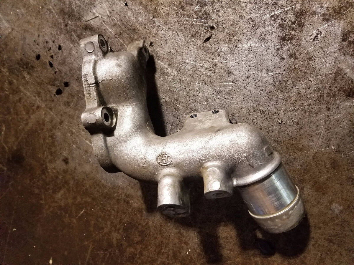 11-15 2011-2015 6.6 DURAMAX LML DIESEL Thermostat Housing 12645998 12642717