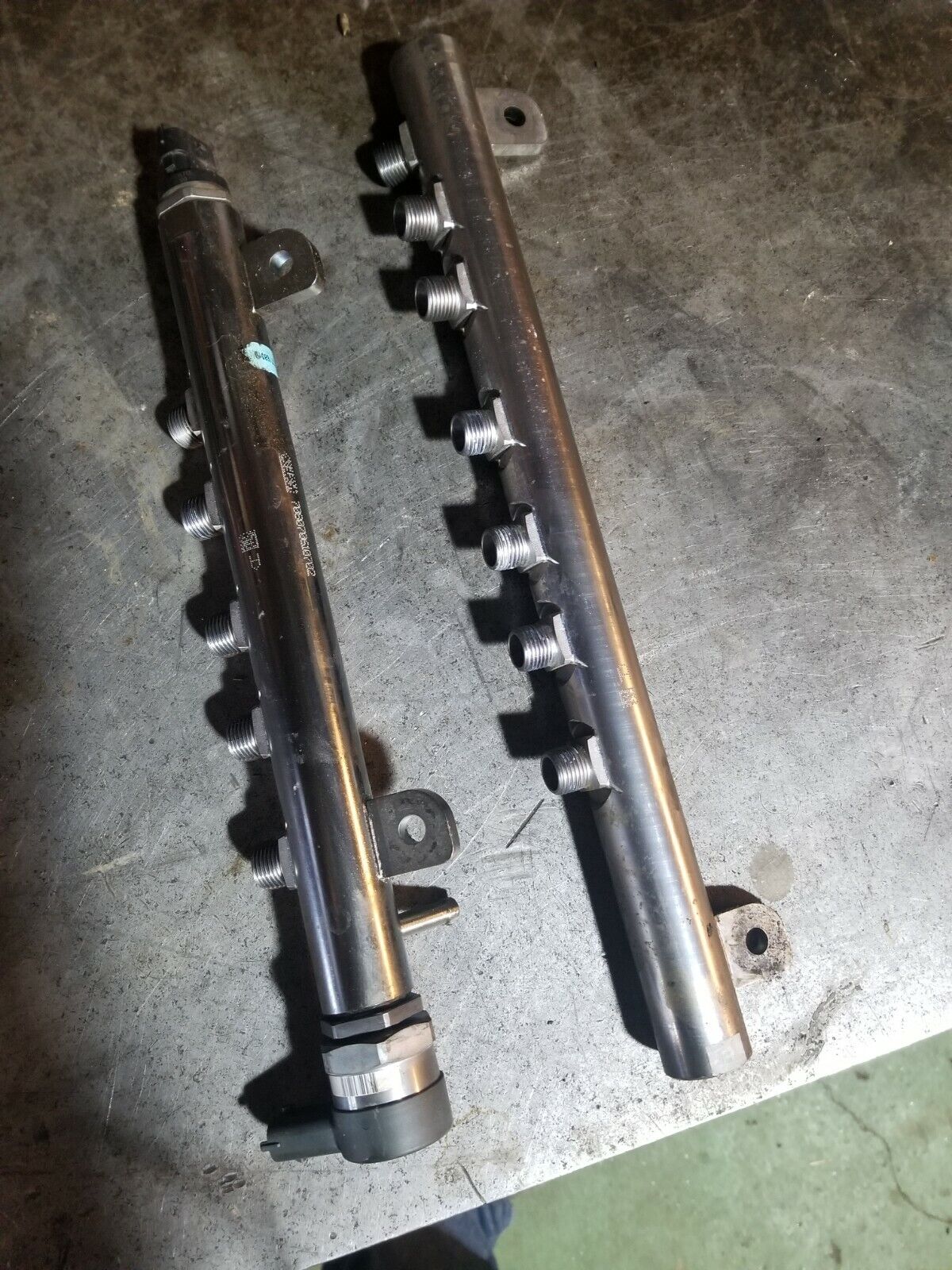 2011-2015 Duramax LML High Pressure Fuel Rails 12651989 12620532 refbc