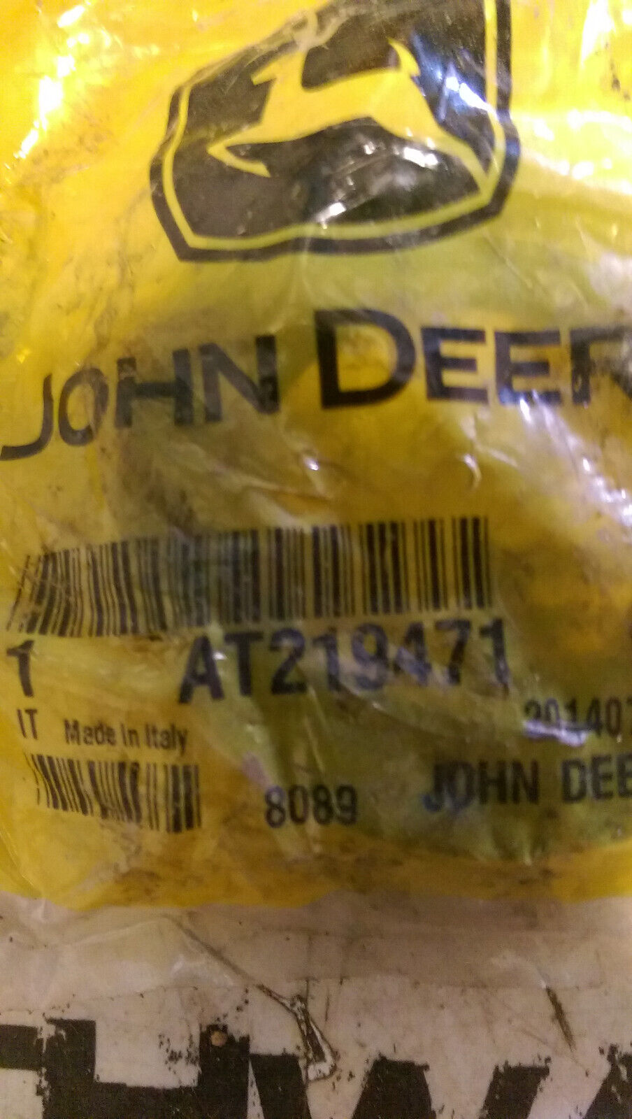 AT219471 JOHN DEERE SPACER