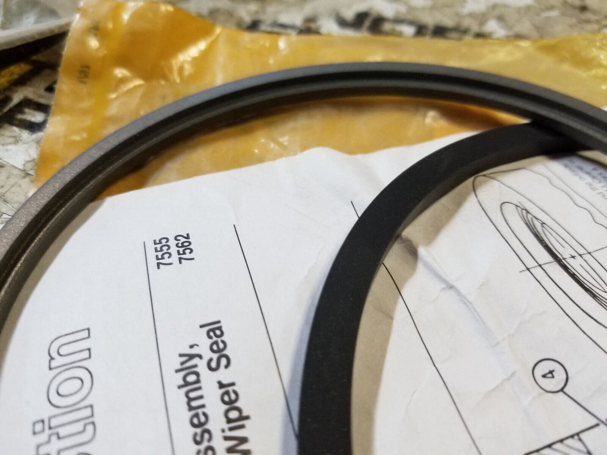 9X-7261 CATERPILLAR SEAL 9X7261 BUFFER SEAL 245D 235B 235C 245B 245 235D