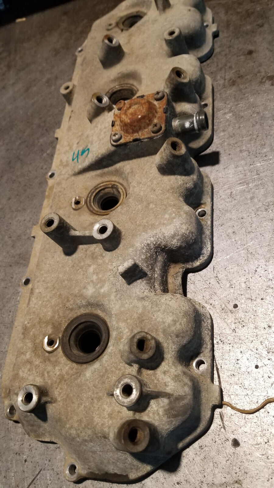 01 02 03 04 LB7 Duramax Diesel UPPER Valve Cover 97223559 ref45