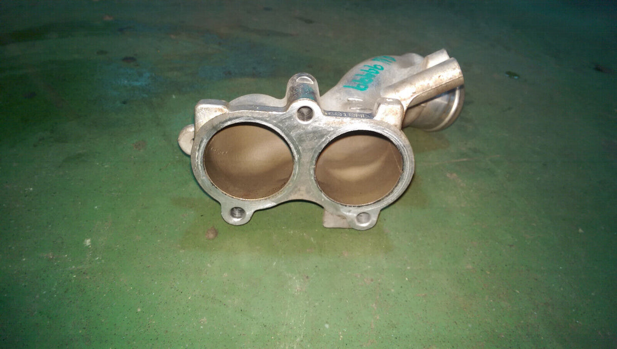 L5P Engine Coolant Outlet Flange Part Number: 12706111 cross 1270615 Thermostat