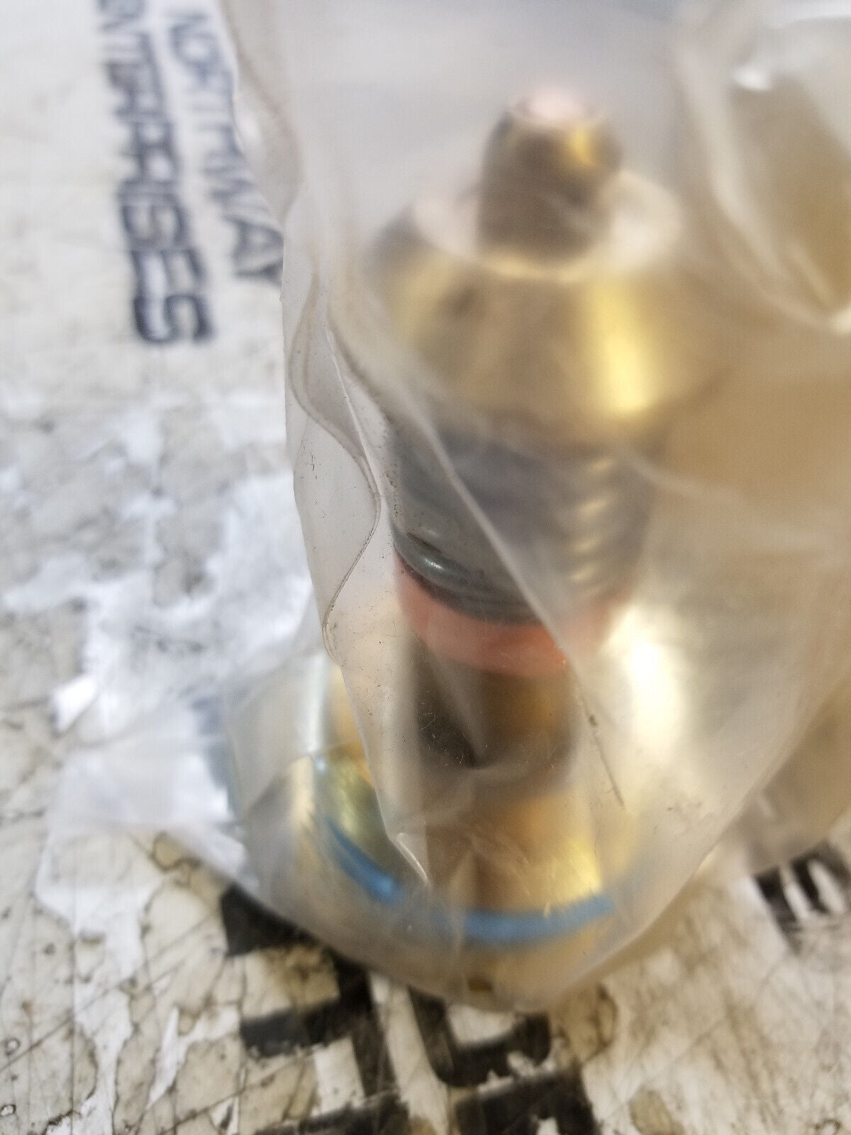 NEW CATERPILLAR 365-8203 CAT GENUINE VALVE 3658203