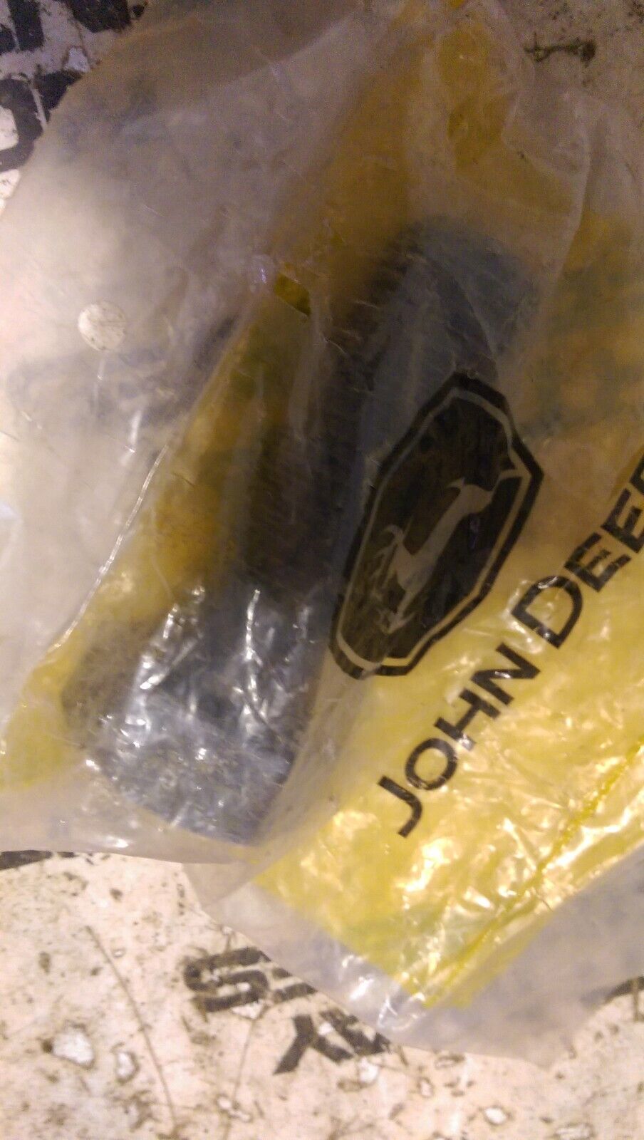 John Deere j932780 BOLT