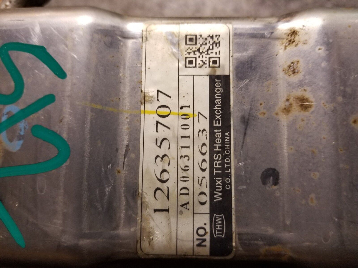 011 2011 + GMC 6.6 DURAMAX LML DIESEL EGR COOLER 12635707