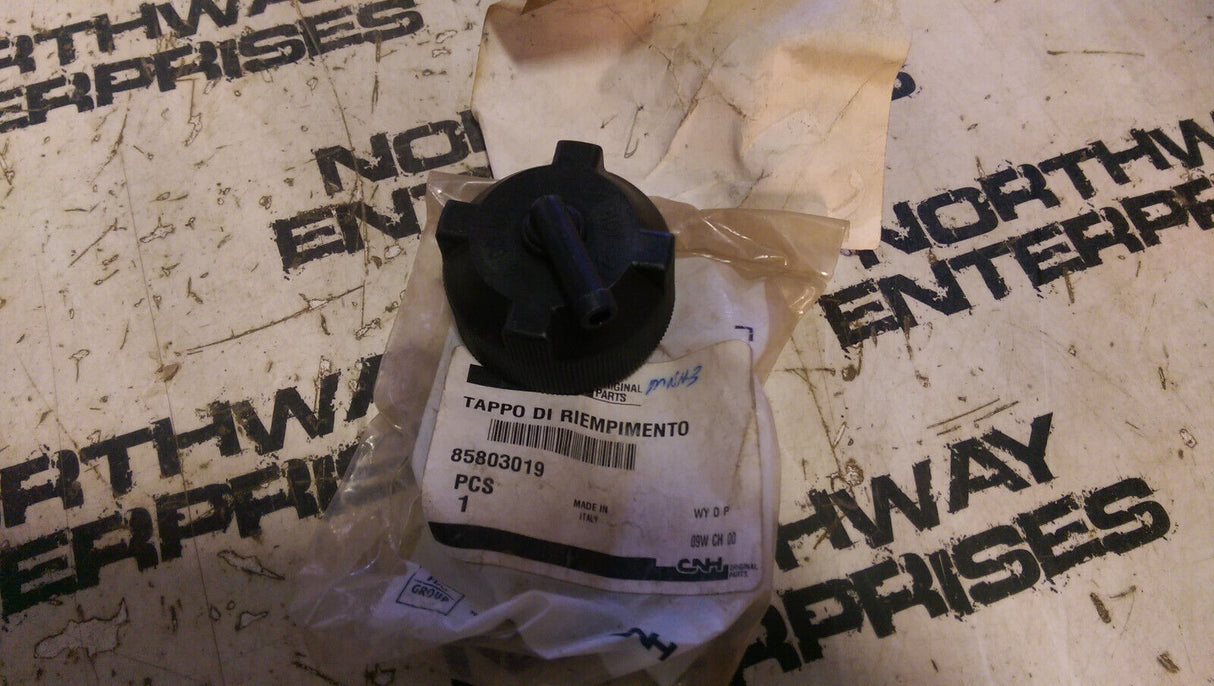 85803019 CASE CNH RADIATOR CAP