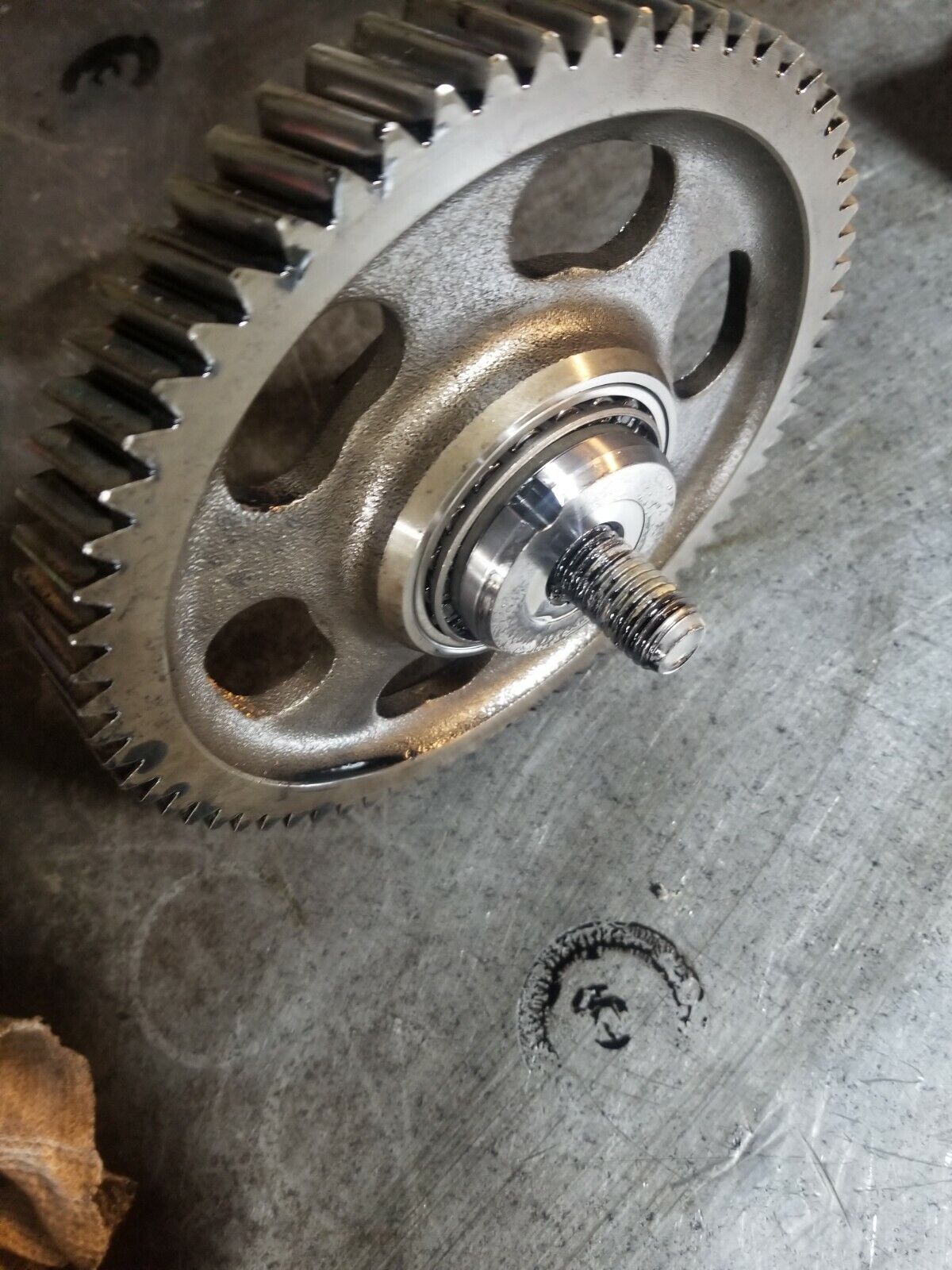 1824635C1 MAXXFORCE DT ENGINE UPPER IDLER TIMING GEAR INTERNATIONAL