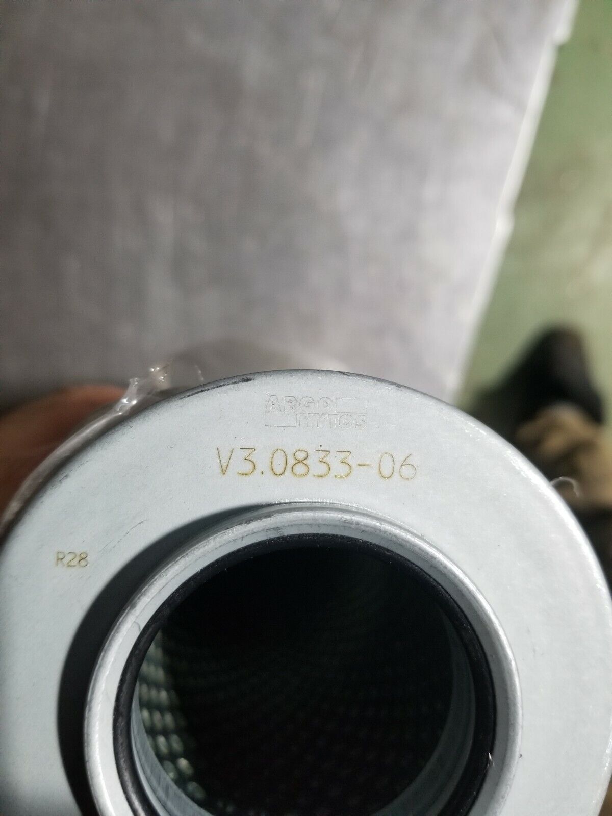 Hydraulic Oil Filter Fits ARGO V3.0833-06