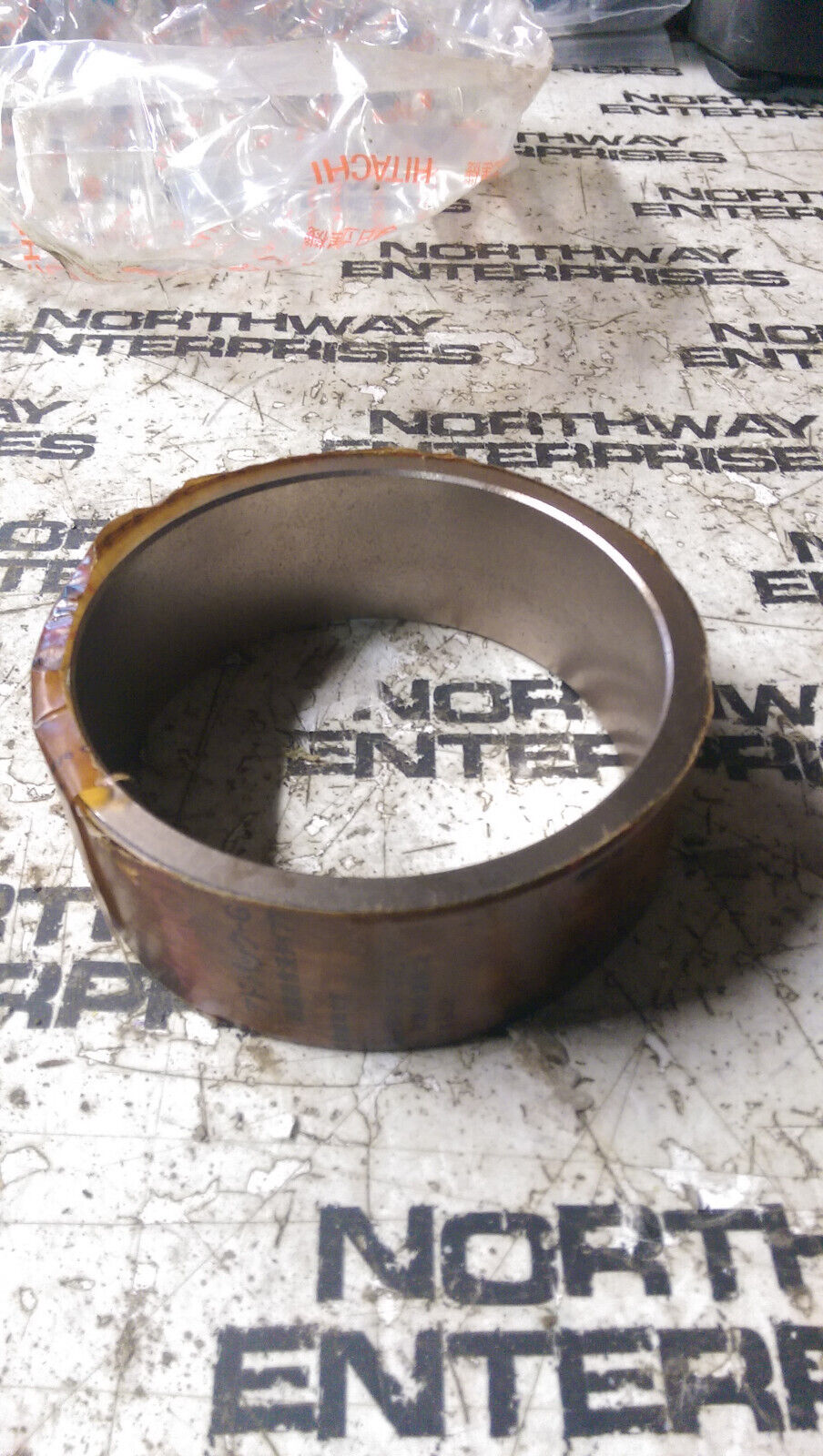 4381855 Hitachi Bushing
