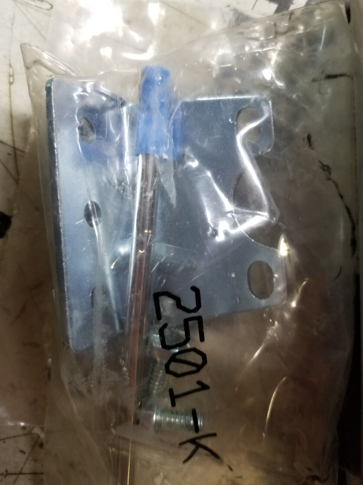 DONALDSON P575057 CLEAN SOLUTIONS DEF FILT ER HOUSING