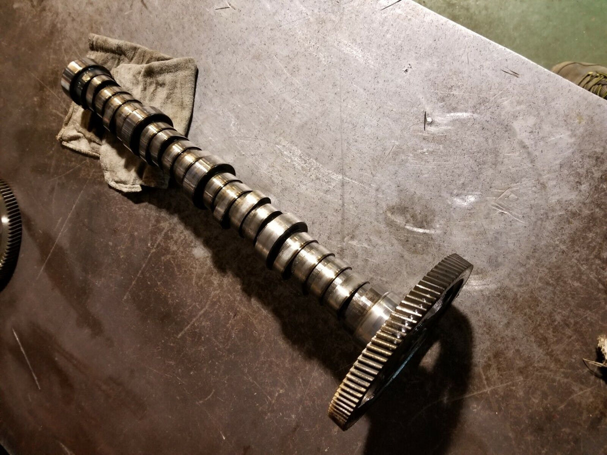 2003-2010 Ford 6.0L 6.4L Powerstroke F250 F350 Diesel Camshaft w/Gear ref61
