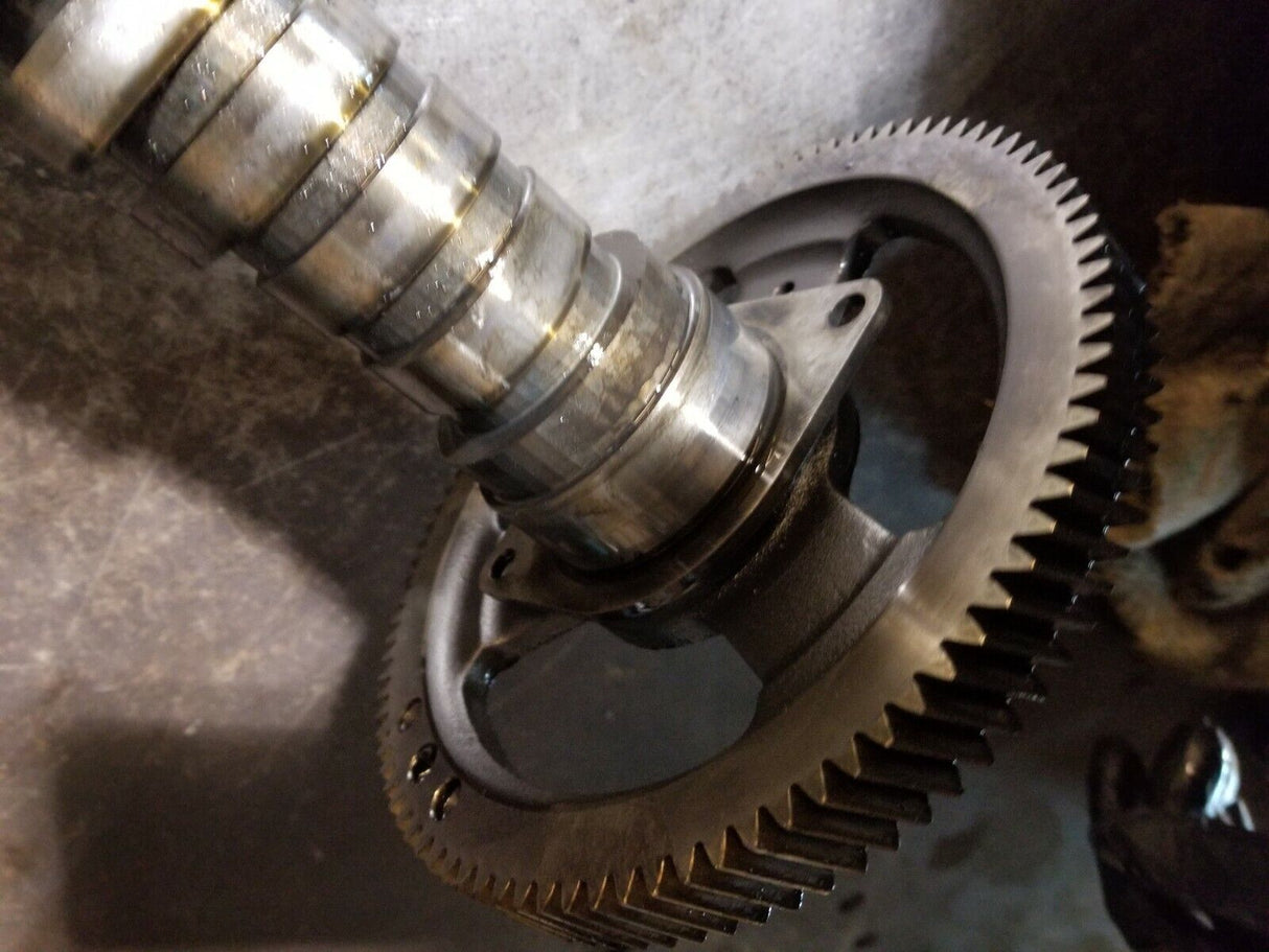 2003-2010 Ford 6.0L 6.4L Powerstroke F250 F350 Diesel Camshaft w/Gear ref61