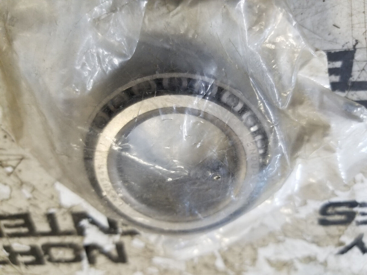 LOT OF 4PC - HY135657 TAPER BEARING 135657