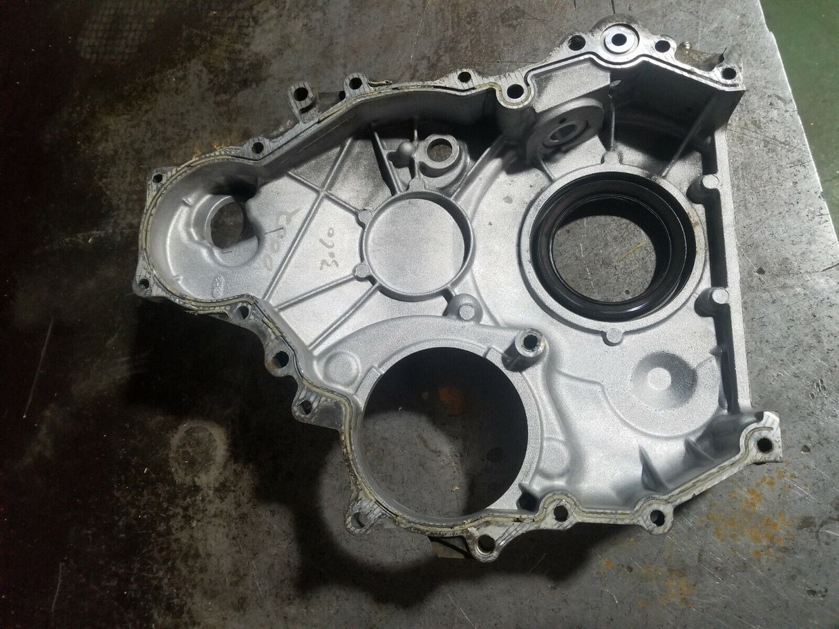 97225443 01-04 2001-2004 Chevy GMC 6.6 LB7 Duramax Front Engine Timing Cover