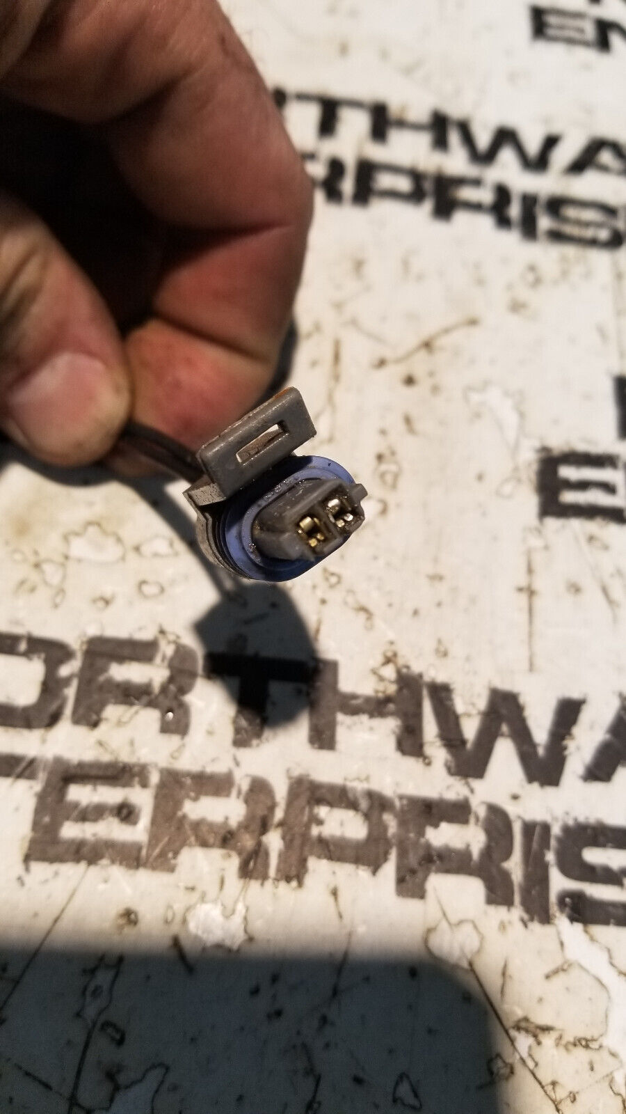 2001 5.9L CUMMINS PIGTAIL 2 PIN 2 WIRE blue