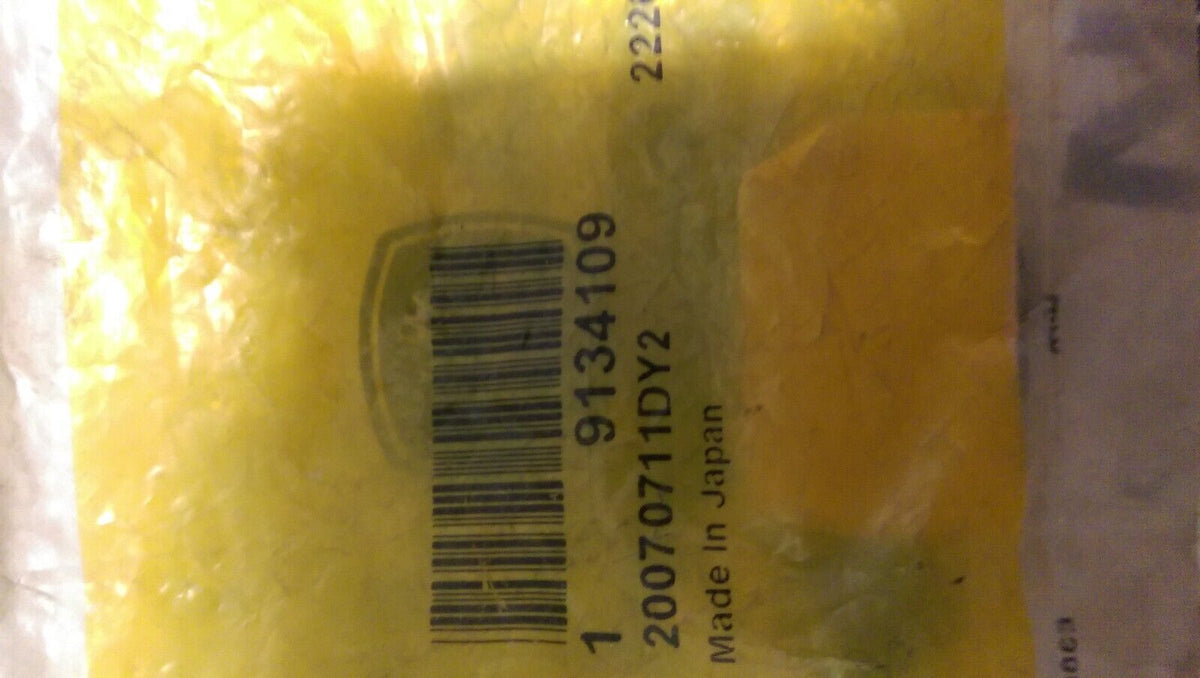 9134109 John Deere Original Equipment Drain Plug