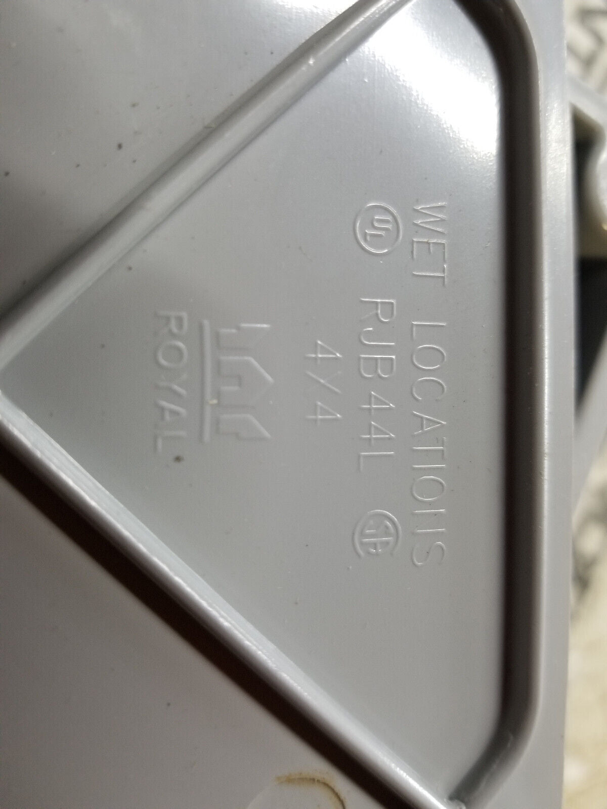 ROYAL RJB44L - Fiberglass Screwcover Junction Box 4x4x4 Enclosure