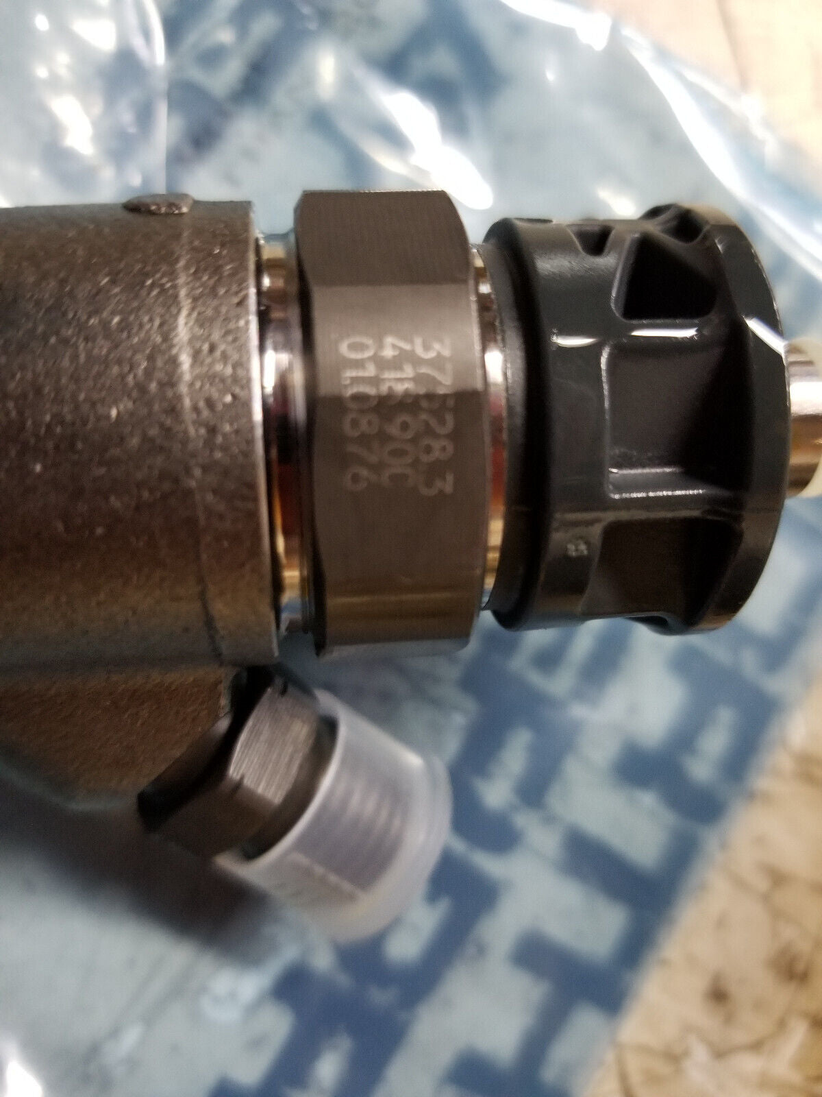 68490022AA New Fuel Injector 3.0L DIESEL 20-22 JEEP WRANGLER RAM 0445110851