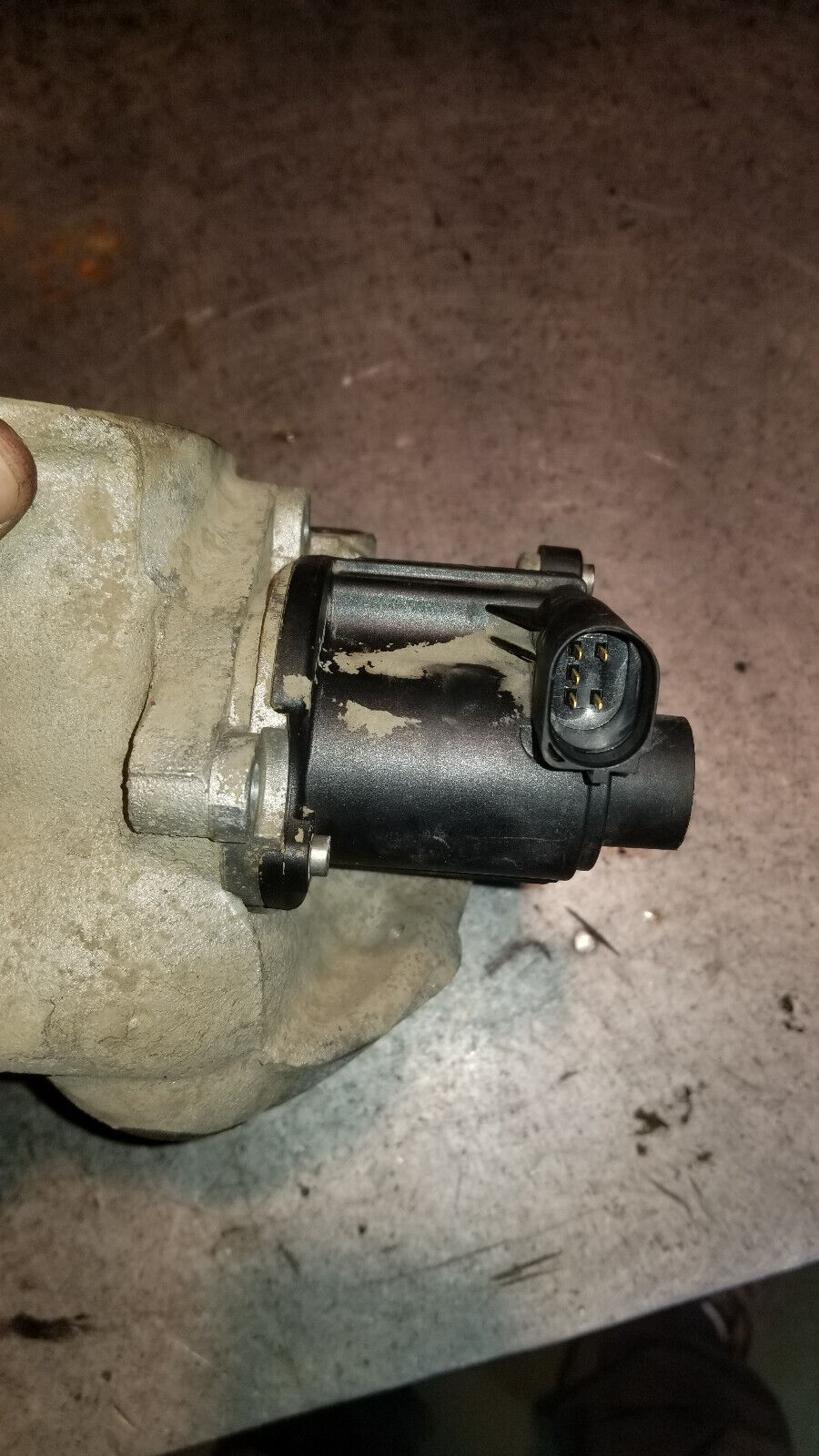 6.4 Powerstroke Turbo Diesel 6.4L International A350 EGR INTAKE VALVE 1885819c92