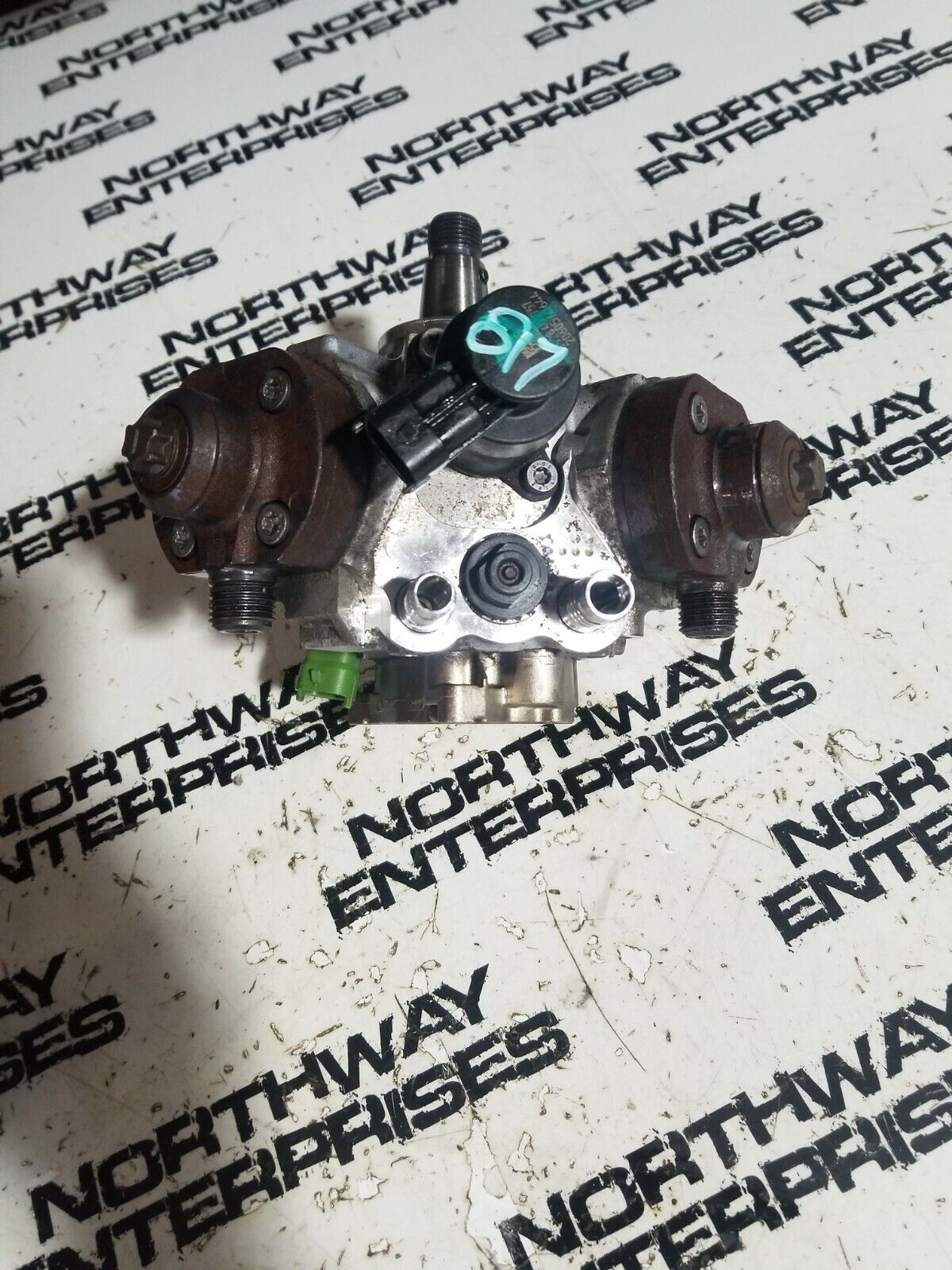 0445010817 12661059 6.6L DURAMAX CP4 INJECTION PUMP CORE / FOR PARTS