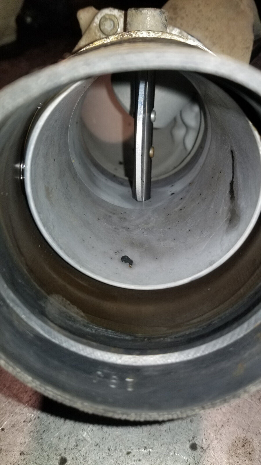 6.4 Powerstroke Turbo Diesel 6.4L EGR INTAKE VALVE 1885819C92 ref75