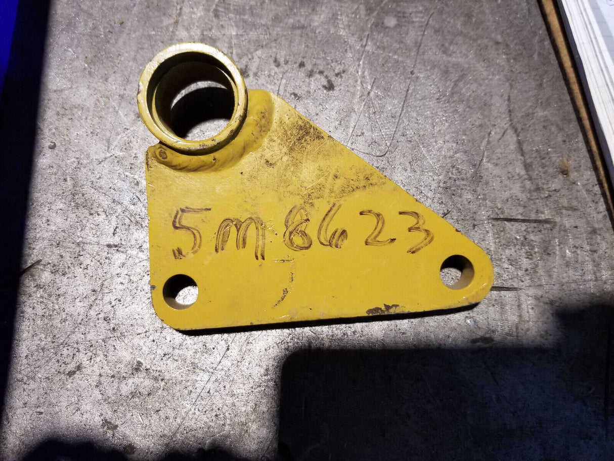 5M-8623 CATERPILLAR LEVER 5M8623