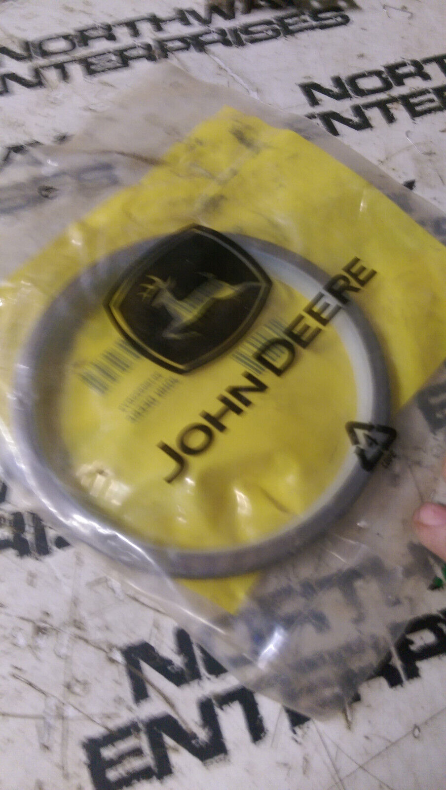 TH102411 4074008 Seal Fits John Deere 892DLC 892ELC 330LC 330LCR Hitachi EX300