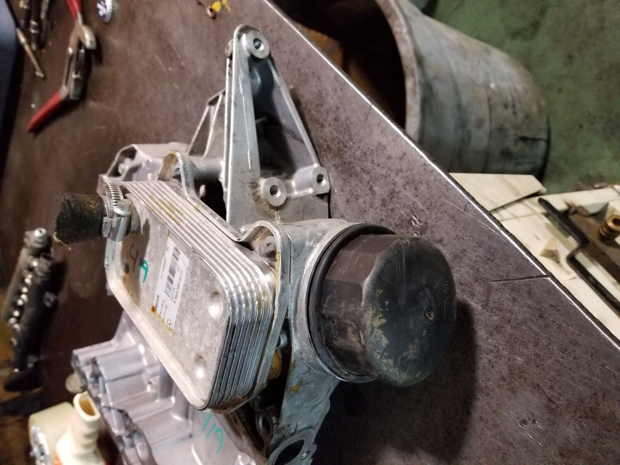 R6110151302 OEM 2005 Dodge SPRINTER 2500 2.7l Diesel Engine Timing Cover