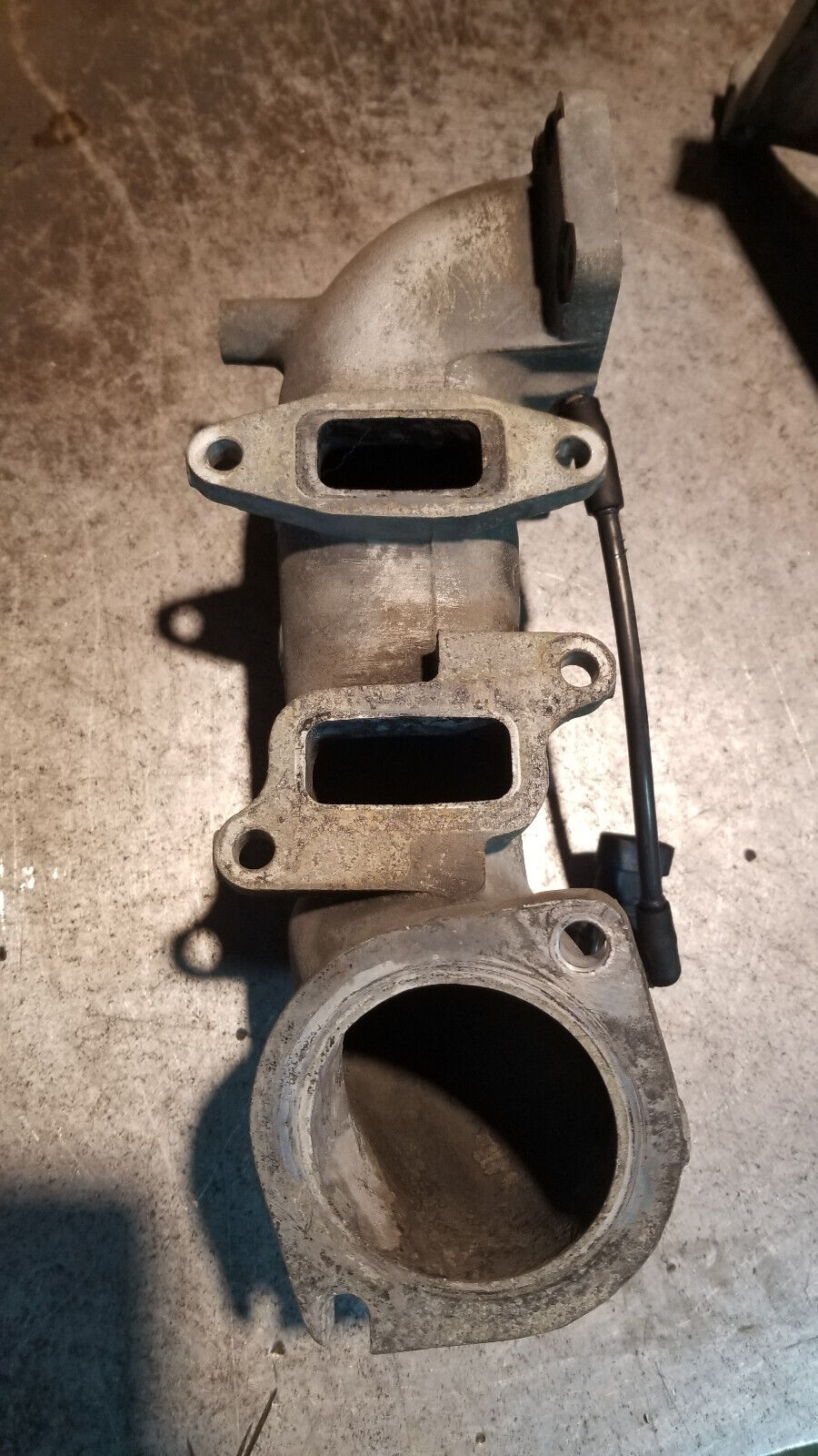 2007-2010 6.6 6.6L DURAMAX TURBO LBZ LMM INTAKE HORN 98091150