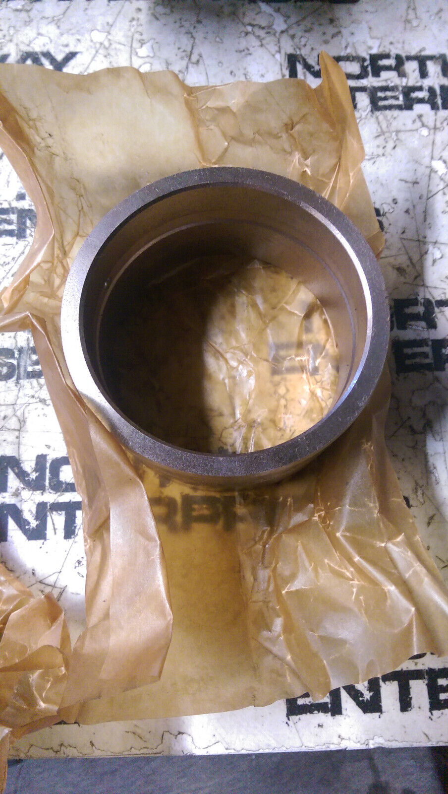 4438771 Hitachi Bushing