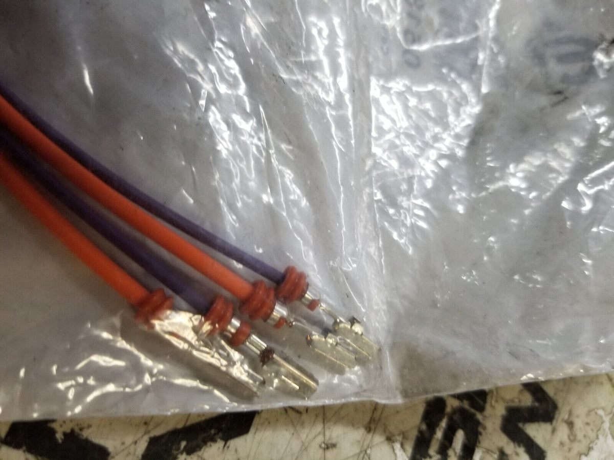 MOPAR WIRE CONNECTOR 05183451AA