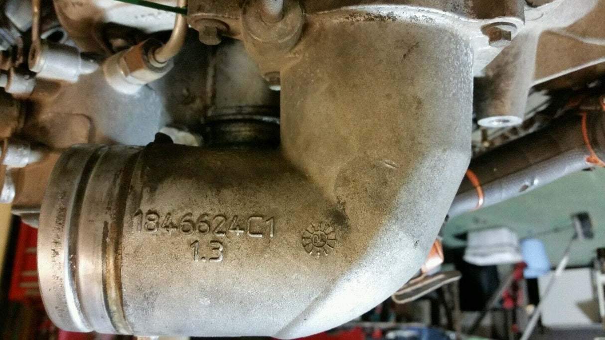 2005 2006 2007 Ford Powerstroke 6.0 6L Turbo Diesel Intake Elbow 1846624C1
