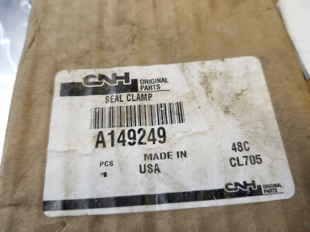 A149249 CNH CLAMP
