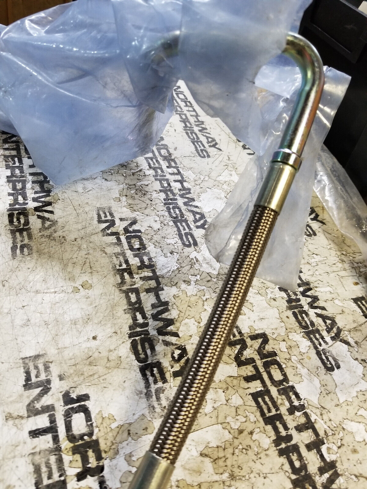 2891938 CUMMINS FLEXIBLE HOSE PIPE