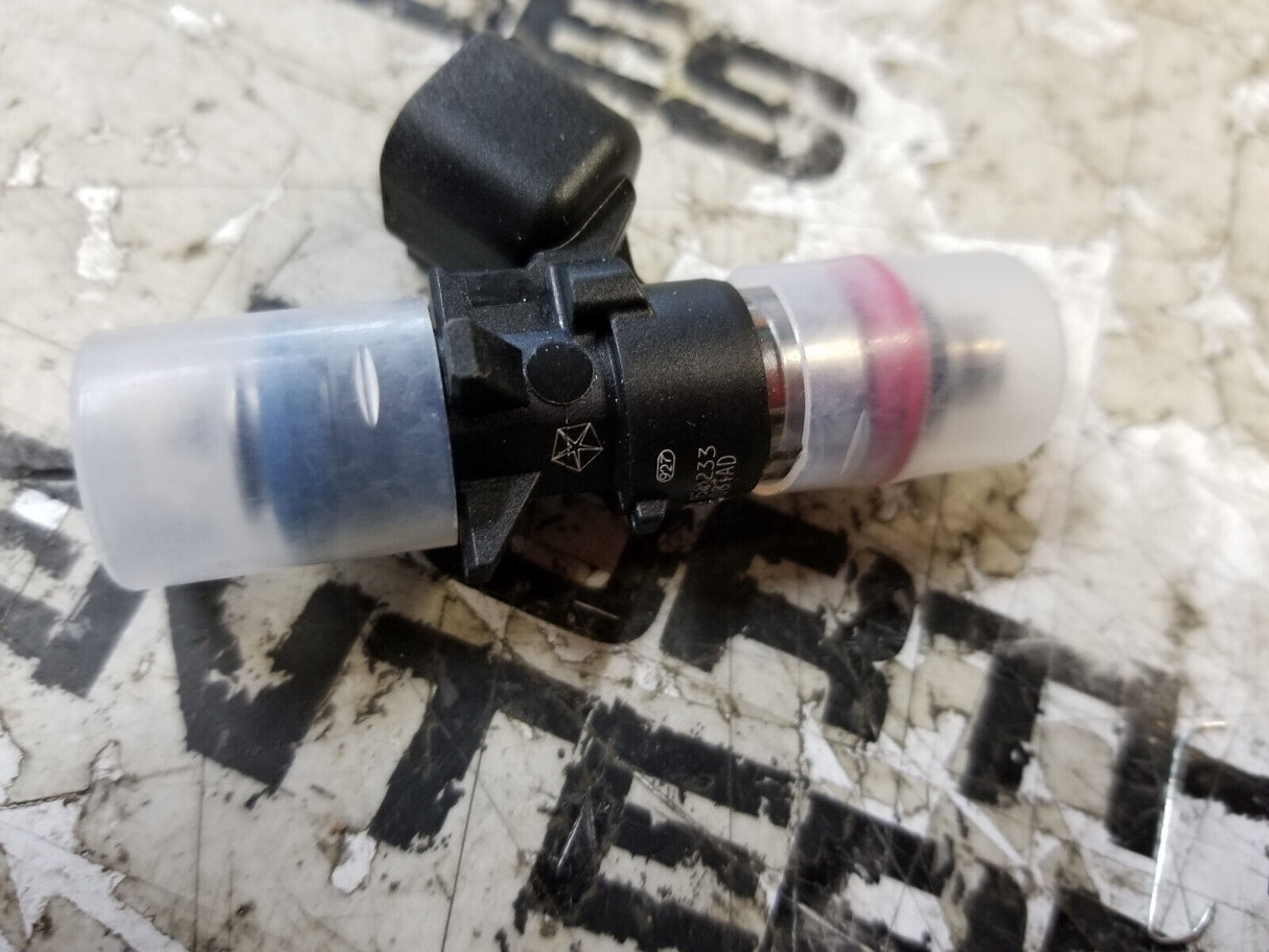MOPAR FUEL INJECTOR 05184085AD