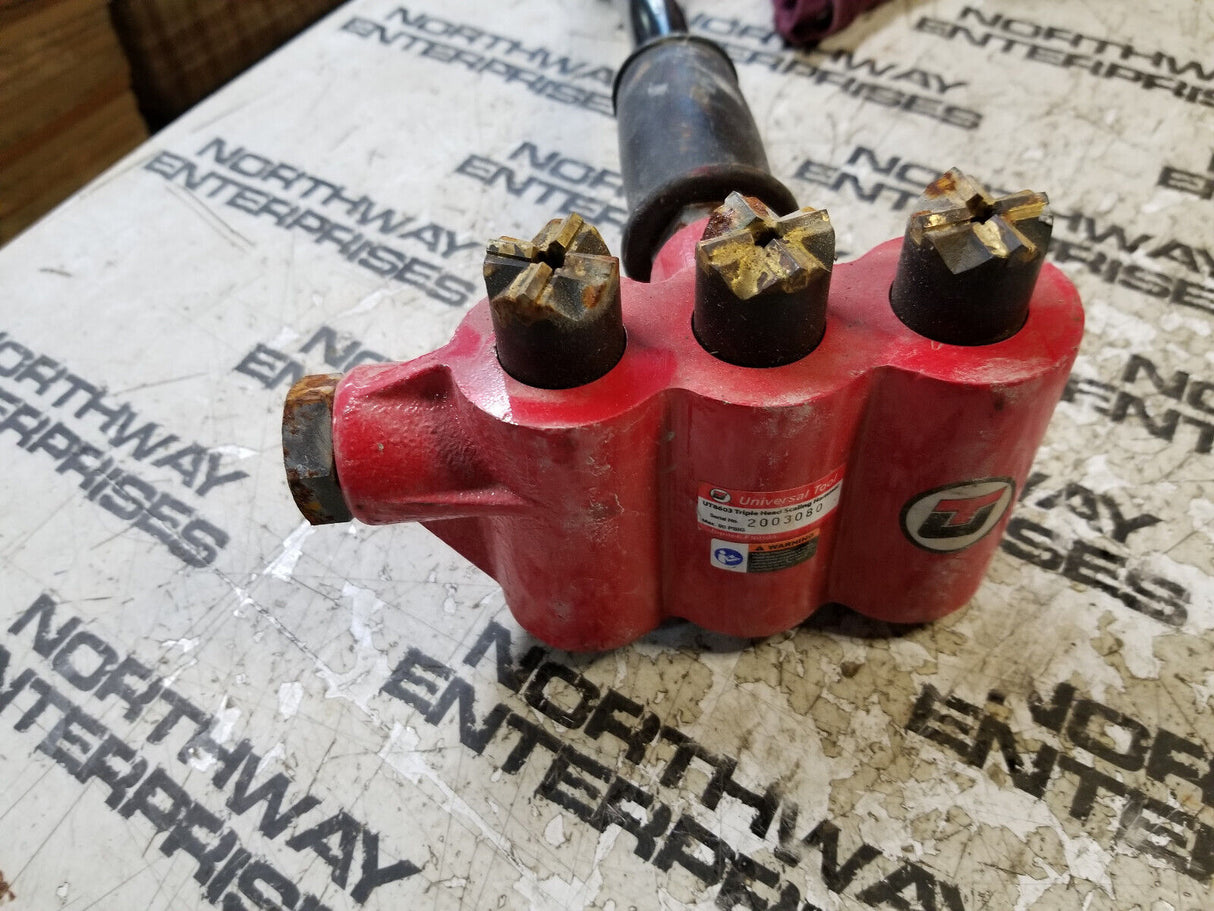 UNIVERSAL TOOL UT8603 Triple Head Scaling Hammer RE0524